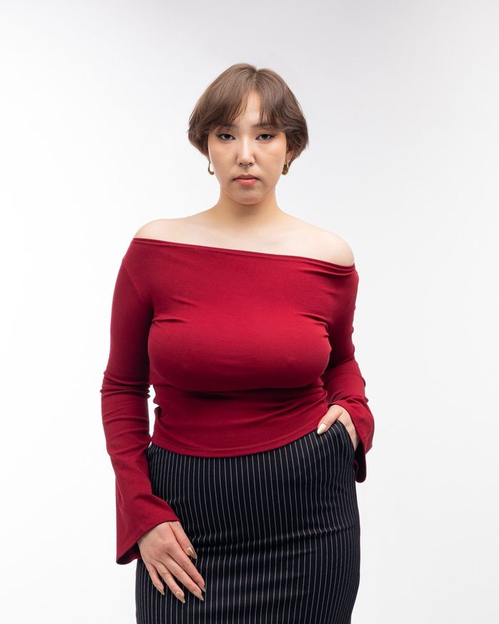 Y2K off shoulder top