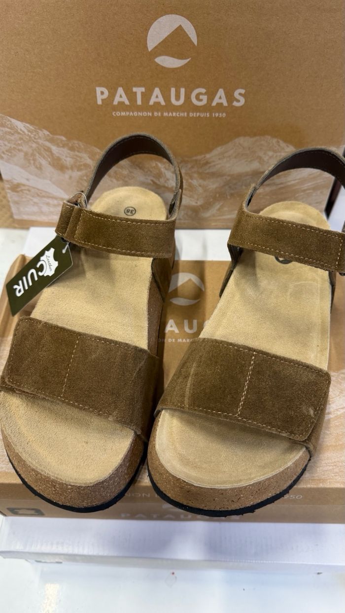 Pataguas leather sandaal