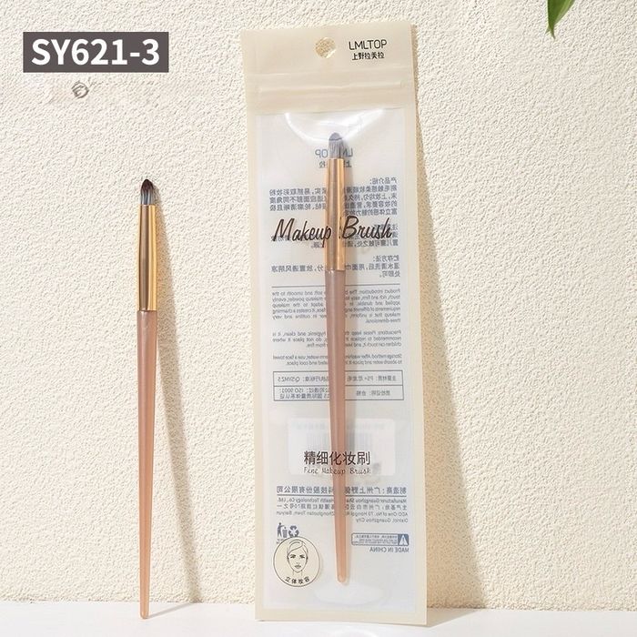 Нүүр будалтын багс  