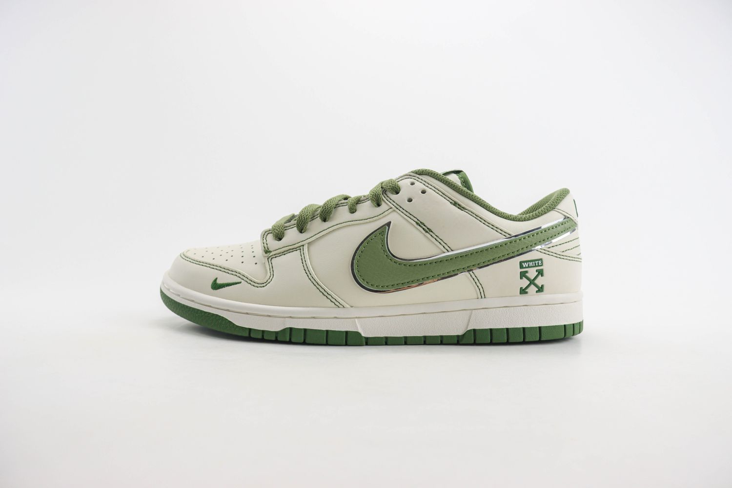 Nike SB Dunk Low x OW