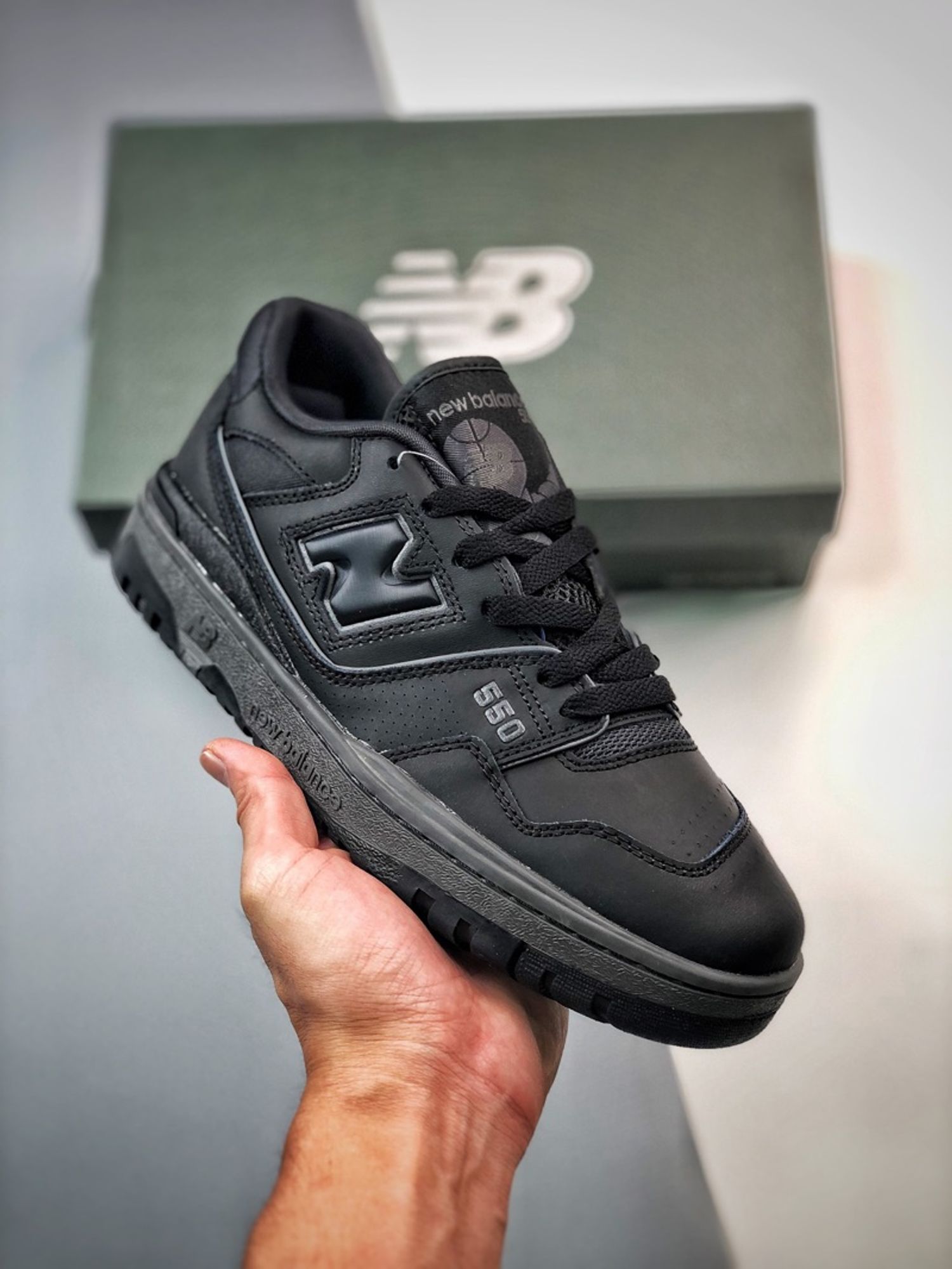 New Balance 550 “All Black”