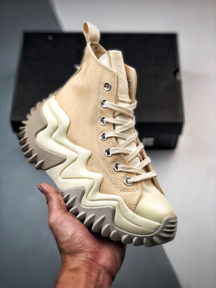 Converse Run Star Motion “Light Twine/Egret”