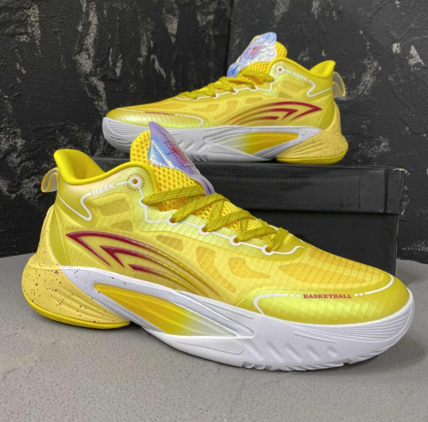 HBRK Basketball shoes