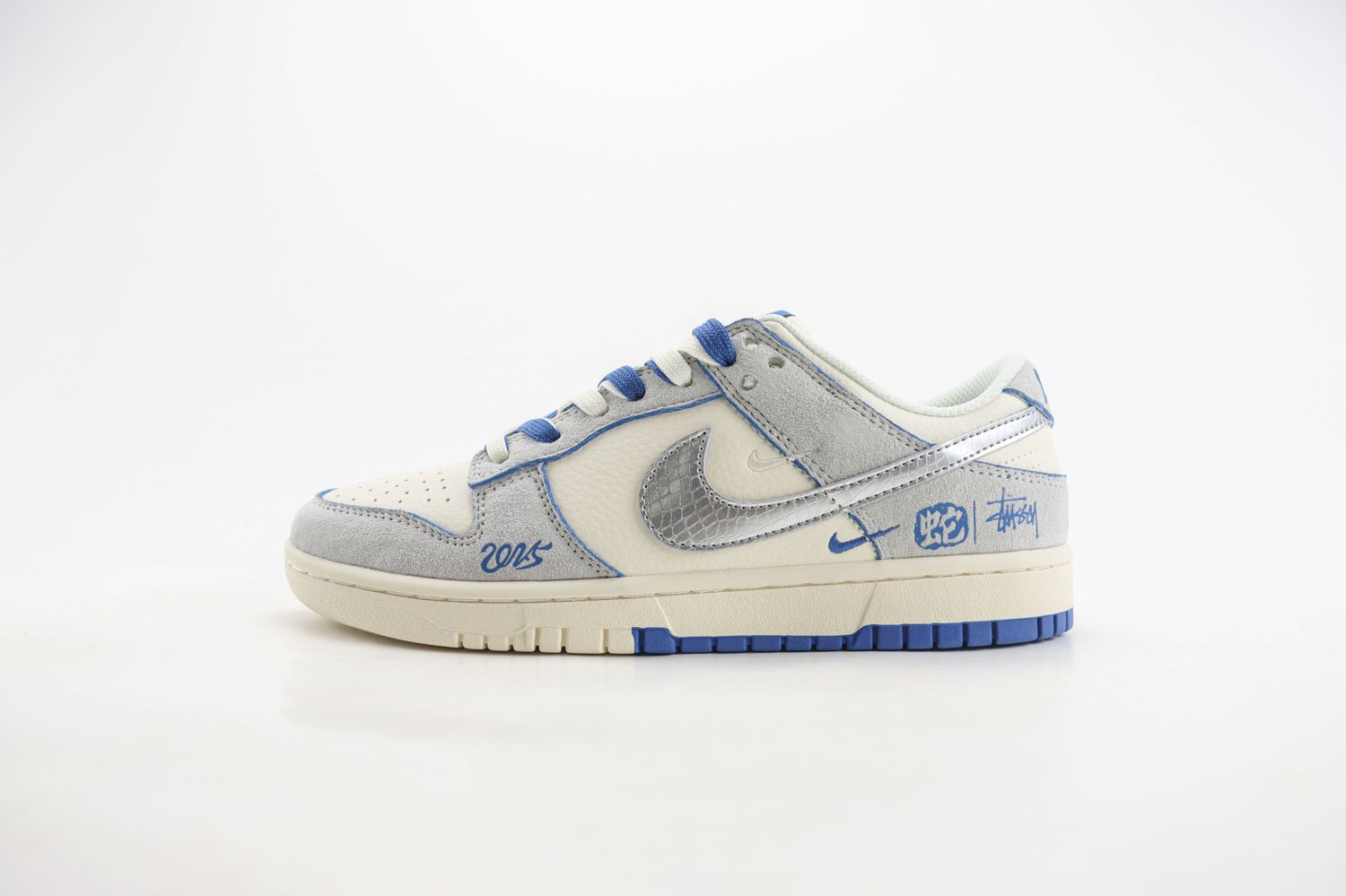  Nike SB Dunk Low 2025 Stussy 23