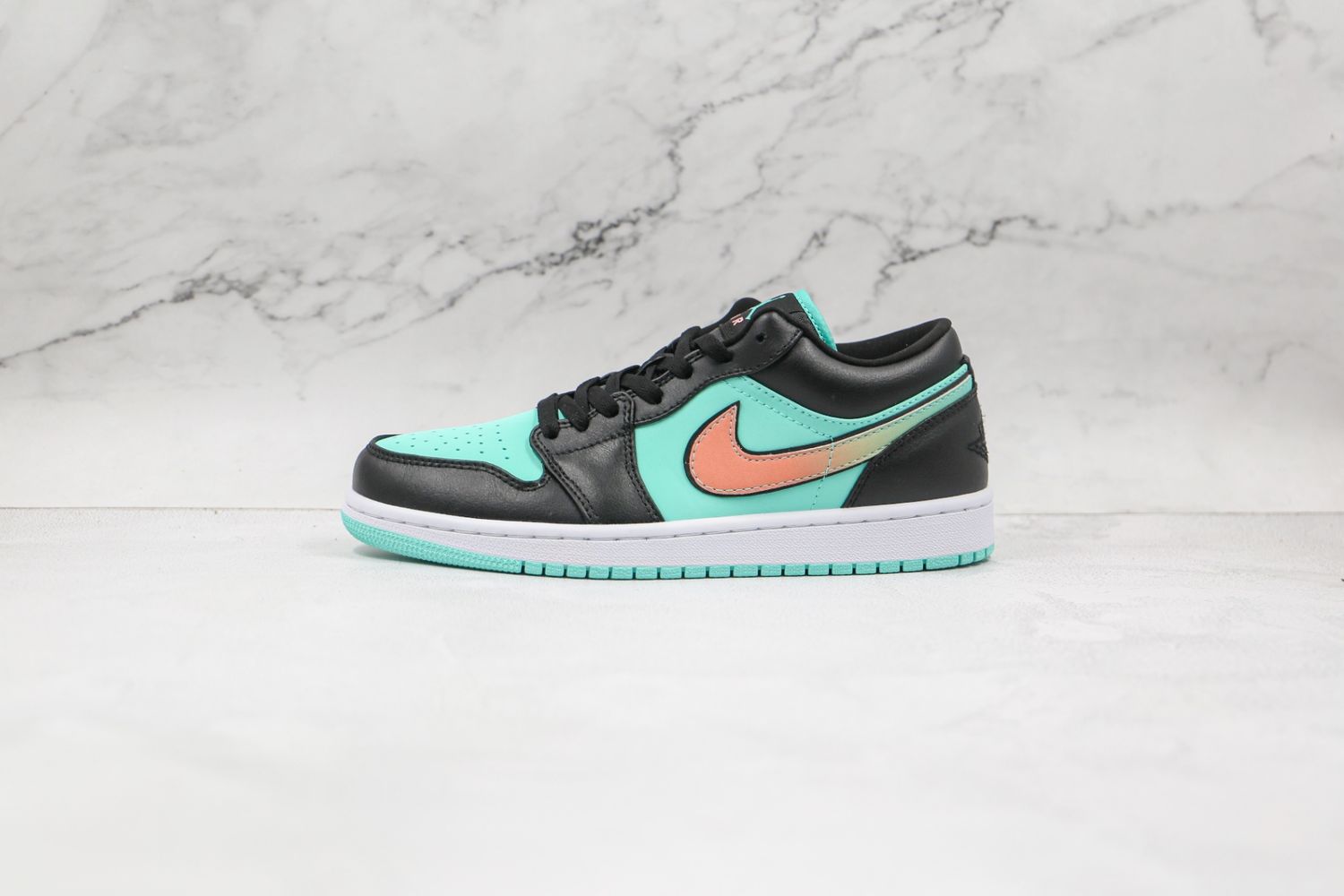 Jordan 1 Low SE Tropical Twist