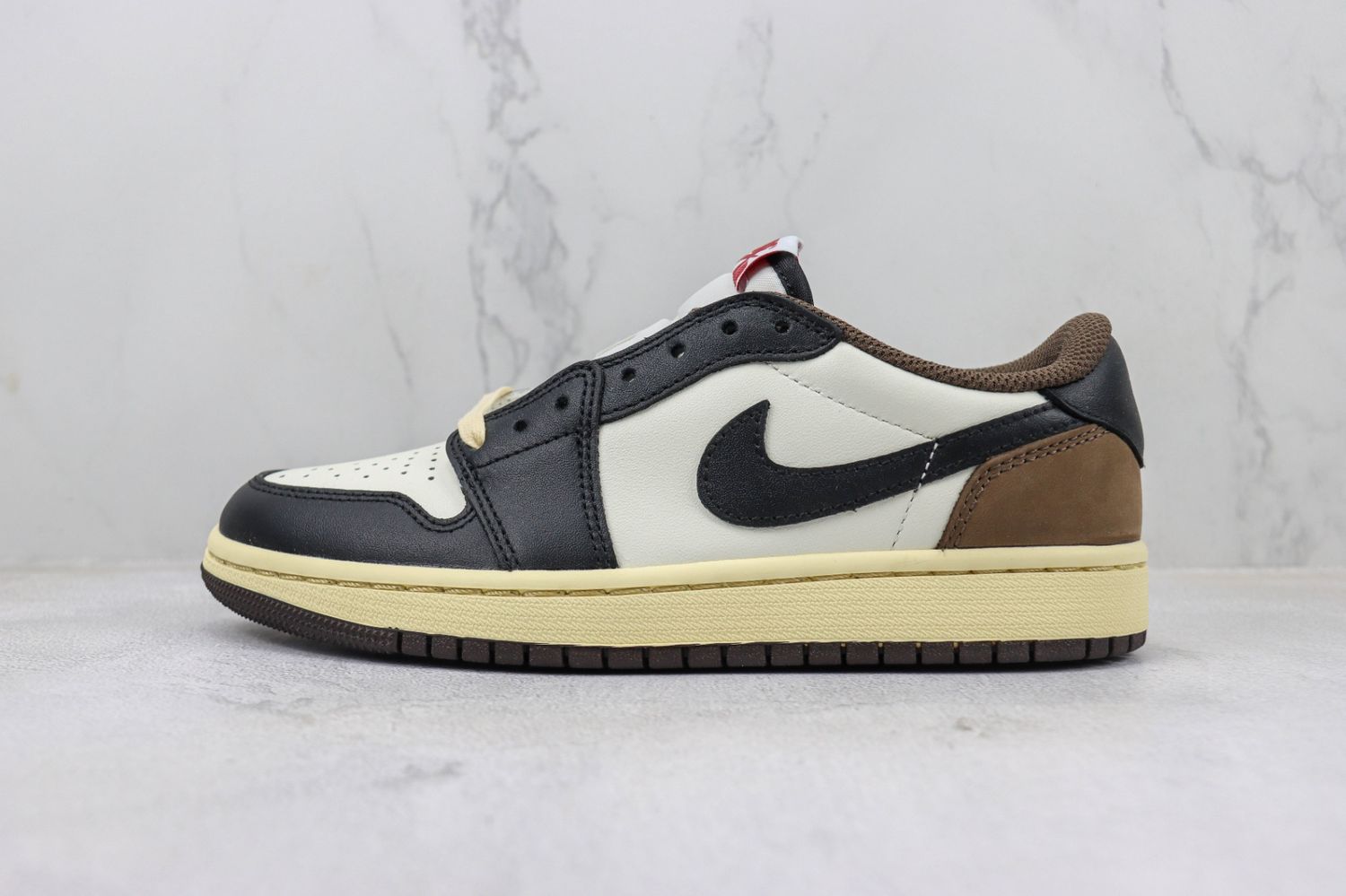  Jordan 1 Low mocha