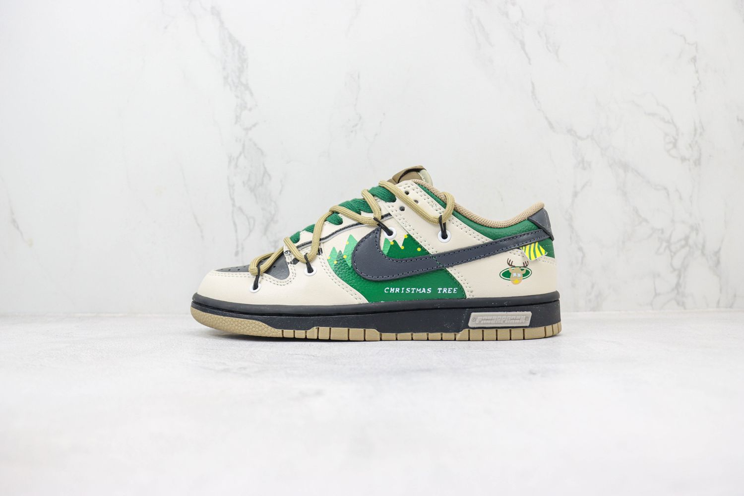 Nk SB Dunk Low 61