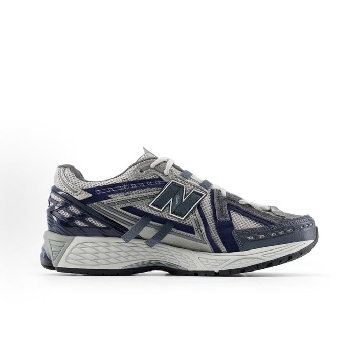 New Balance 1906 ‘ Blue Laces ‘