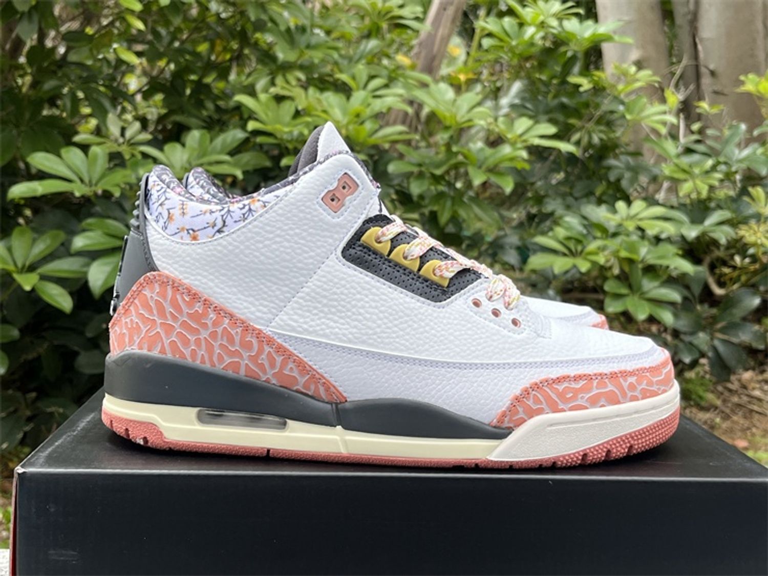 Jordan 3 Retro Vintage Floral (GS)