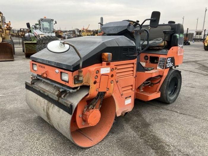 Hitachi  cc135c индүү