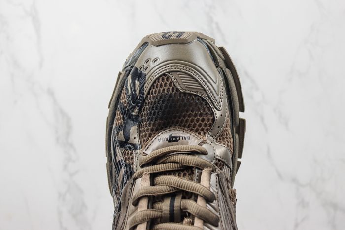 Balenciaga Runner Brown graffiti Replica