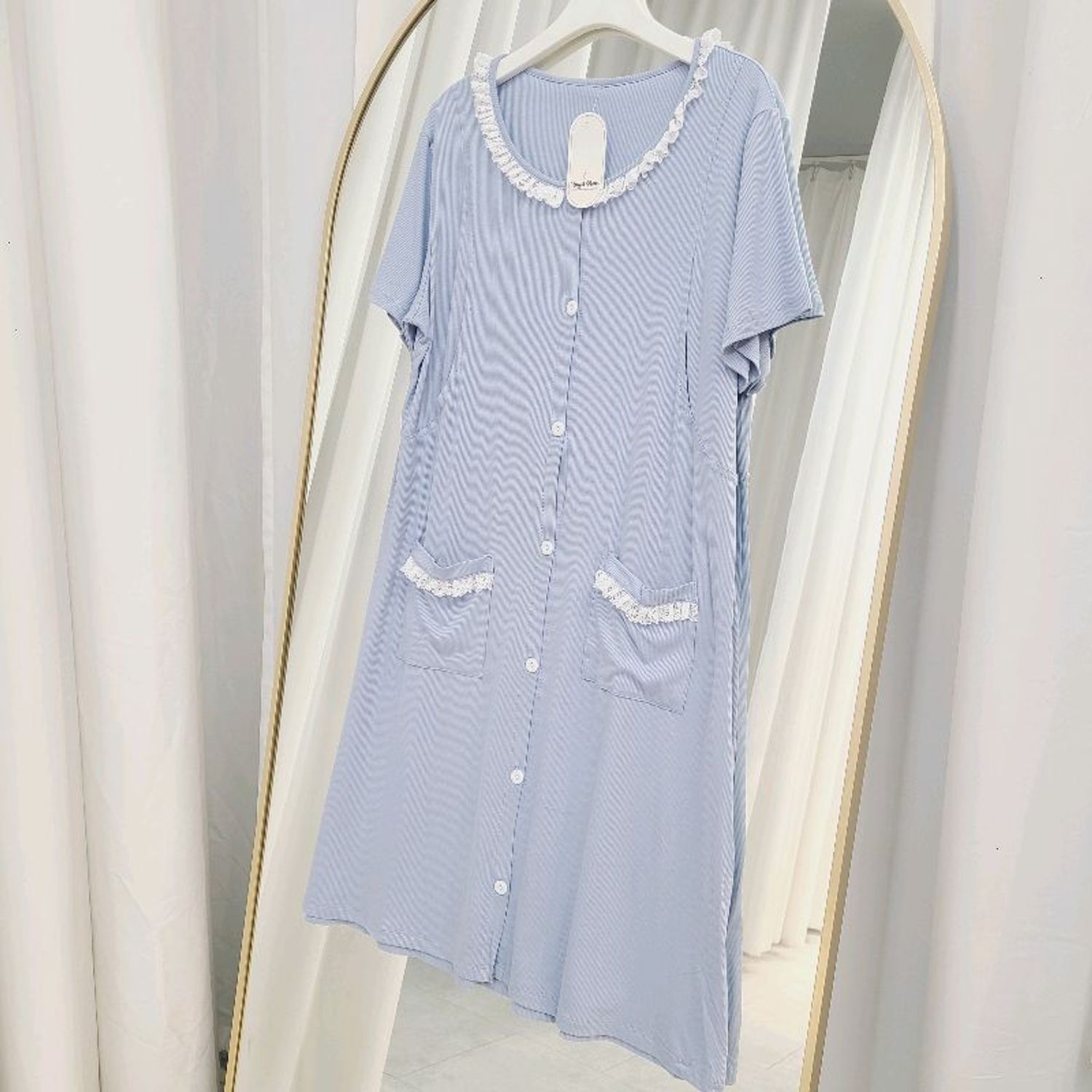 Даавуун товчтой хөхүүл сарафон 