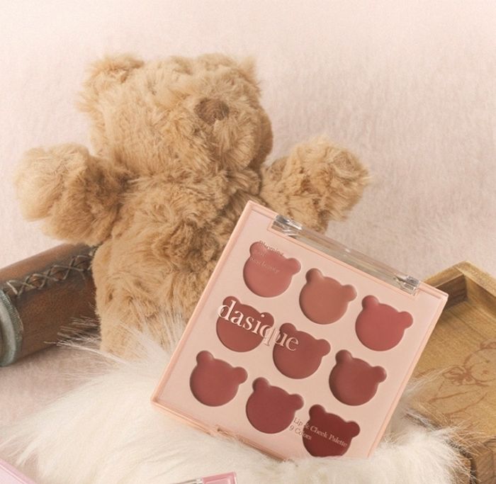 Dasique хацар болон уруул өнгөлөгч