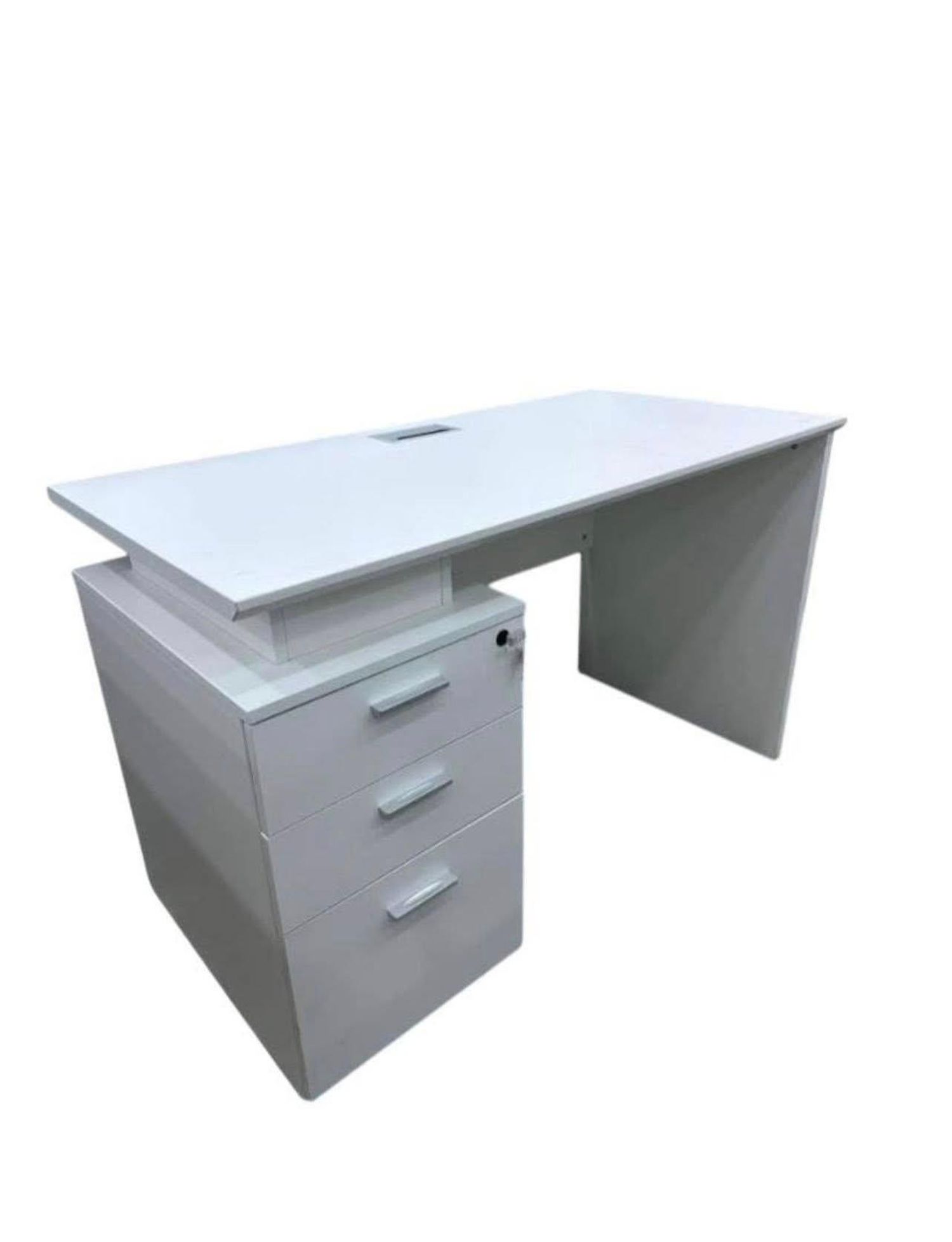 Оффис ширээ 