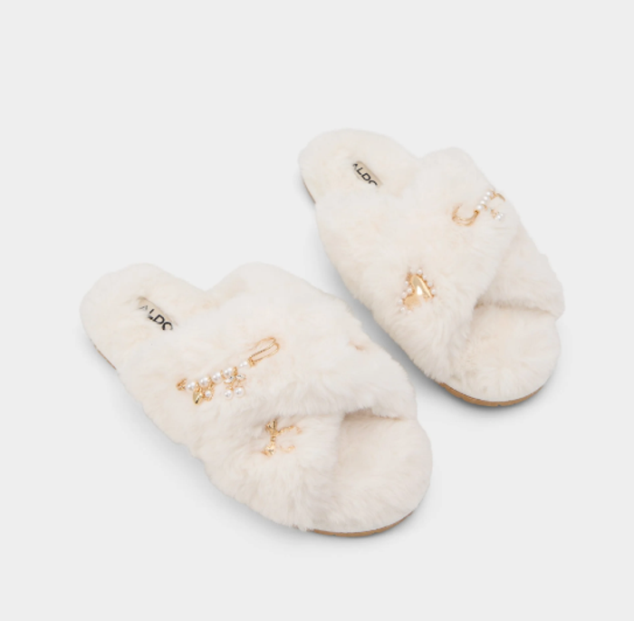 SNOWKISSEDCHARM-102-ICE-L Footwear