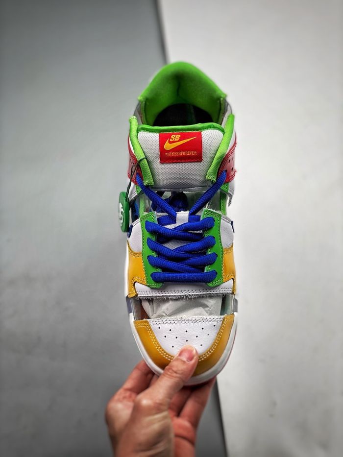 eBay x Nike SB Dunk Low “Sandy Bodecker”