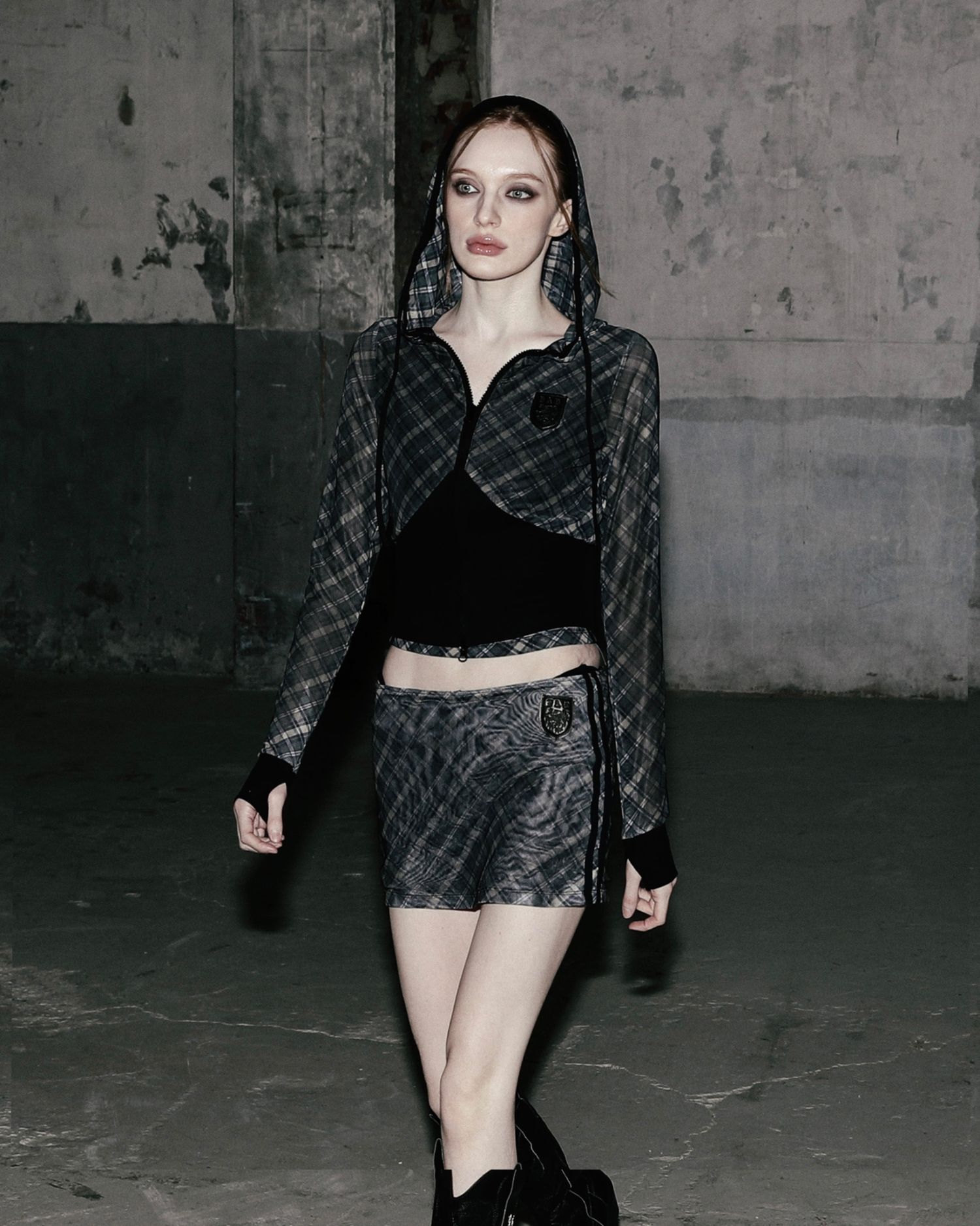 Vintage Club Slim Fit Hood Zip-up - Check Black