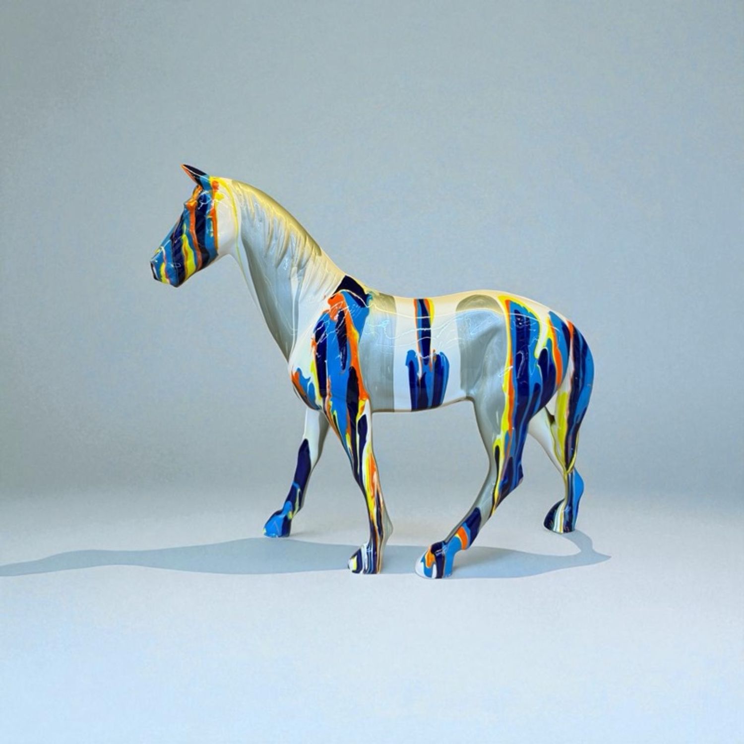 Давирхайн баримал морь