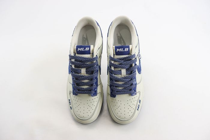 Nike SB Dunk Low x MLB LA 02