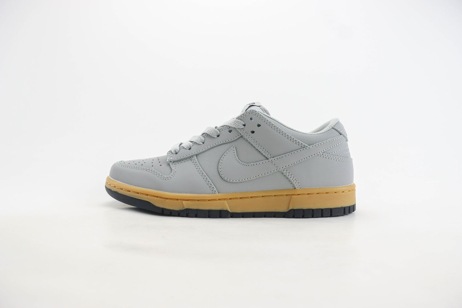 Nike Dunk Low Wolf Grey Gum