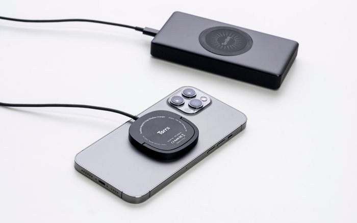 TorriiBolt Magnetic Snap Wireless Charge