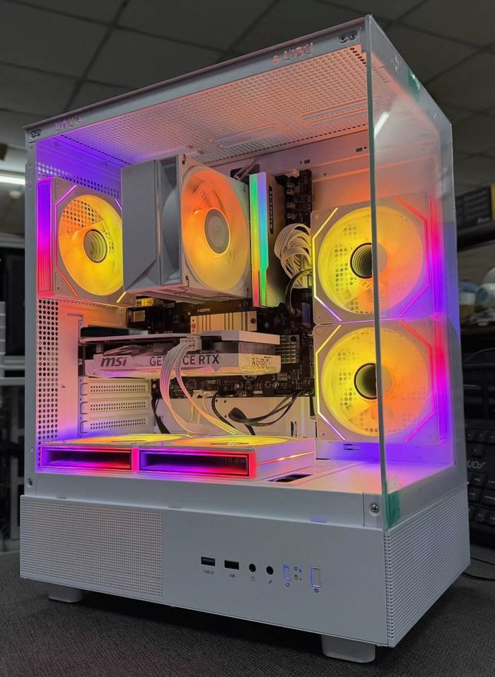 R5 9600X/DDR5 32GB/RTX4060/1TB