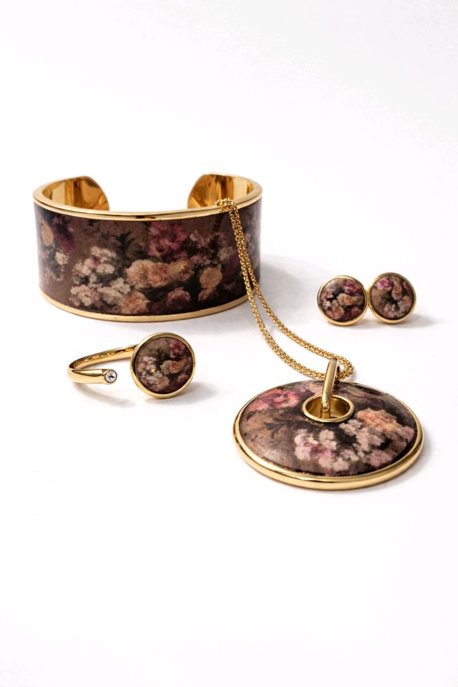 Зуны цэцэгс 4-тэй сет