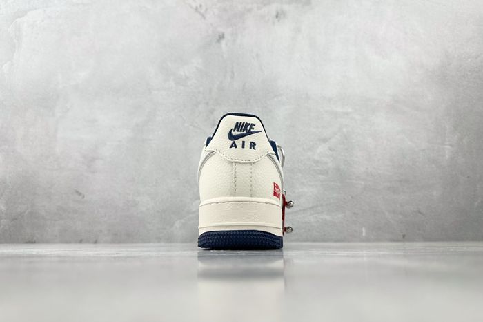 Airforce x Supreme 09