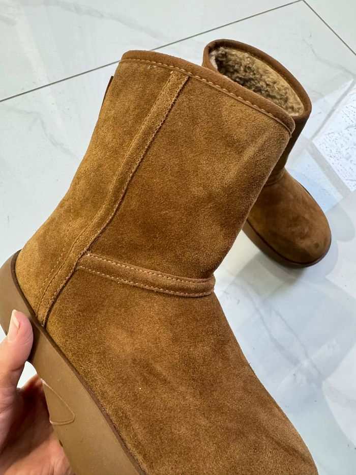 Элгэн гадартай гутал 