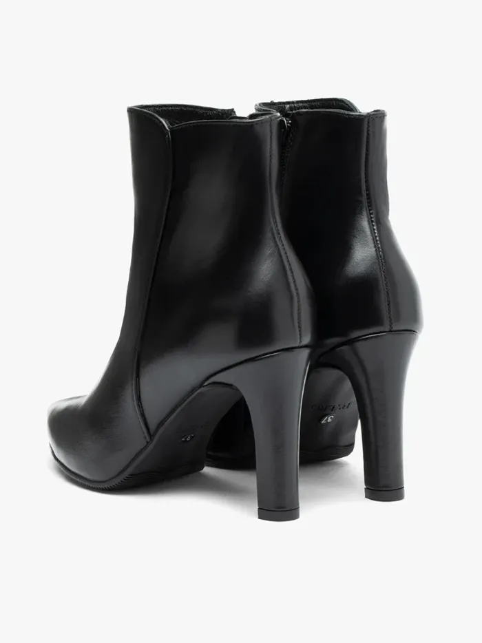 Women’s Black Leather Ankle Boots