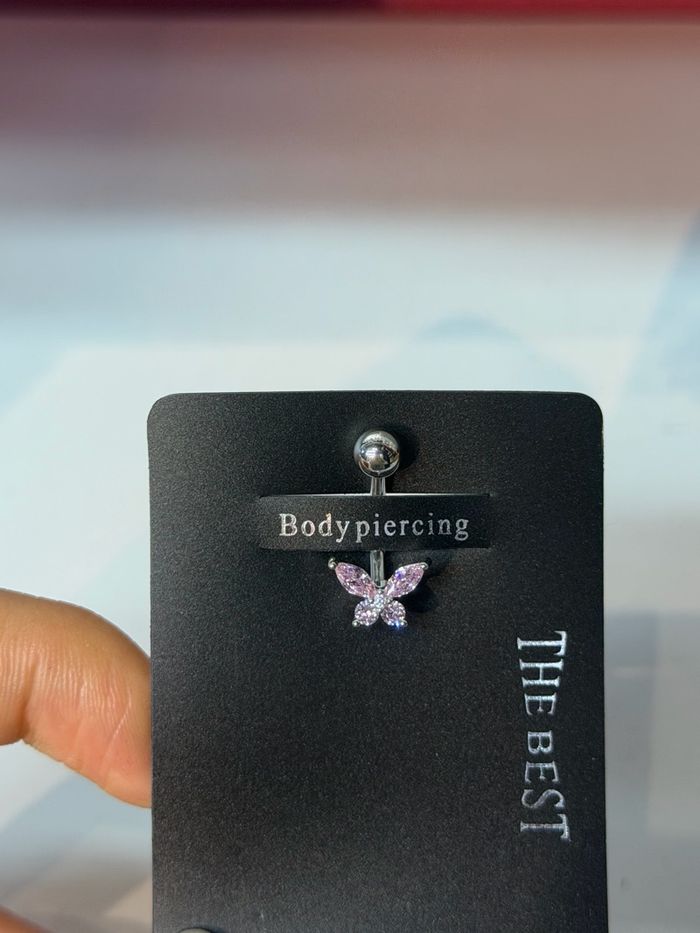 Хүйсний ээмэг 