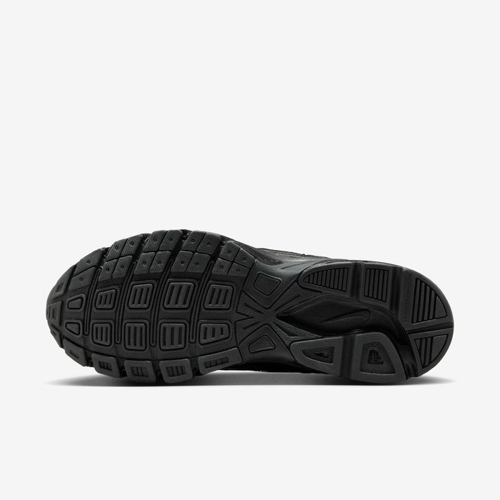 Nike Initiator