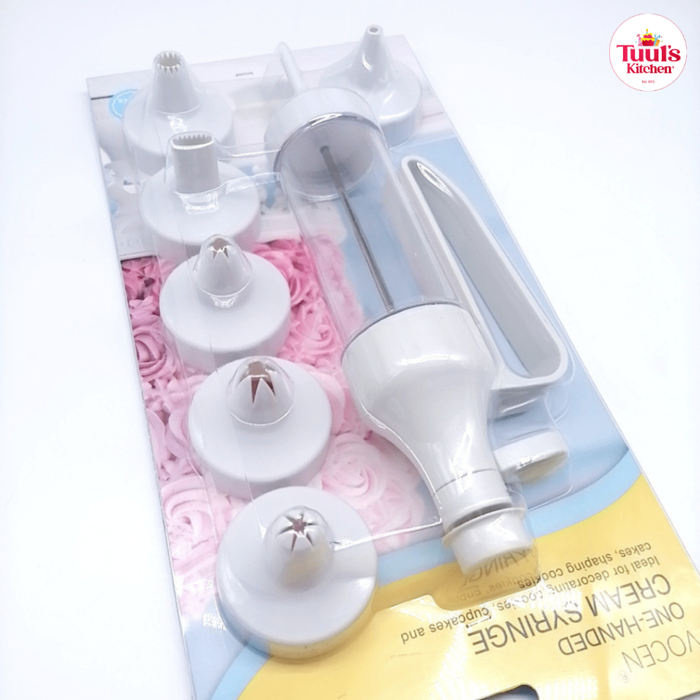 Пластик том шприц