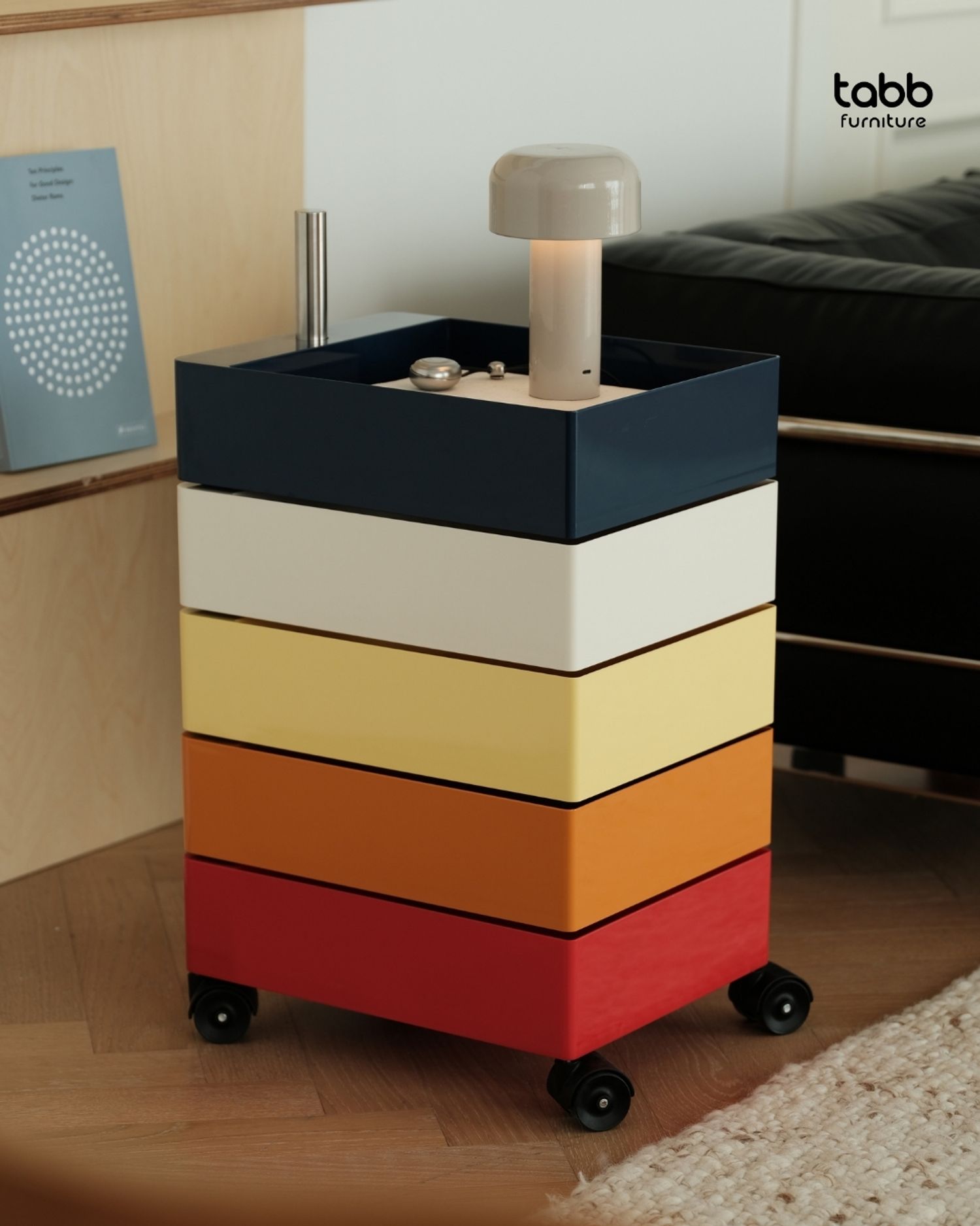MAGAZINE CABINET