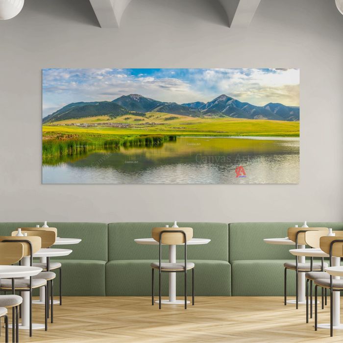 Цагаан хайрхан, Мөндөөхэй нуур