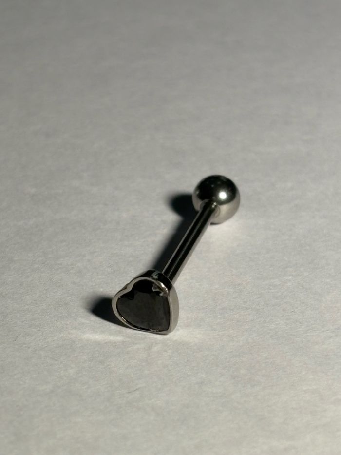 Хэлний ээмэг