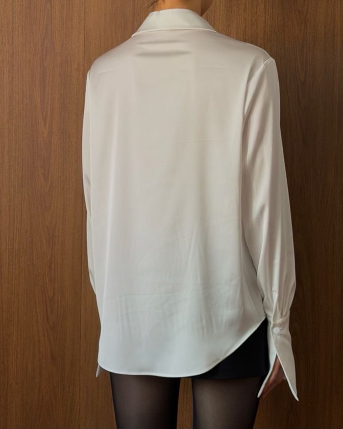 https://cdn.zochil.shop/7dd97ce2-e548-44e3-9255-5f92a29271de_t700.jpg