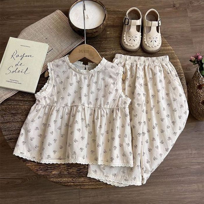 NB  зуны цагаан хослол