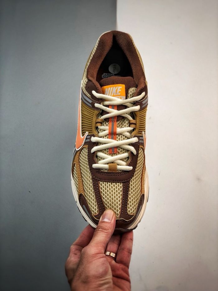 Air Zoom Vomero 5 “Wheat Grass Cacao