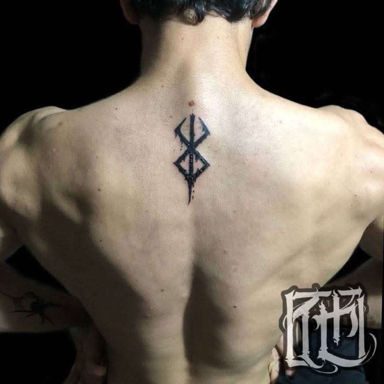 Берсерк знак Усан шивээс