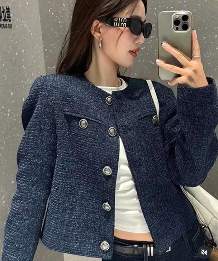 SHORT SLEEVE 
BLUE BLAZER