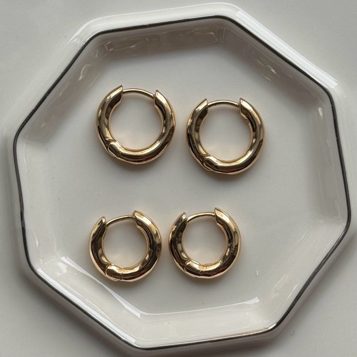 Hoops