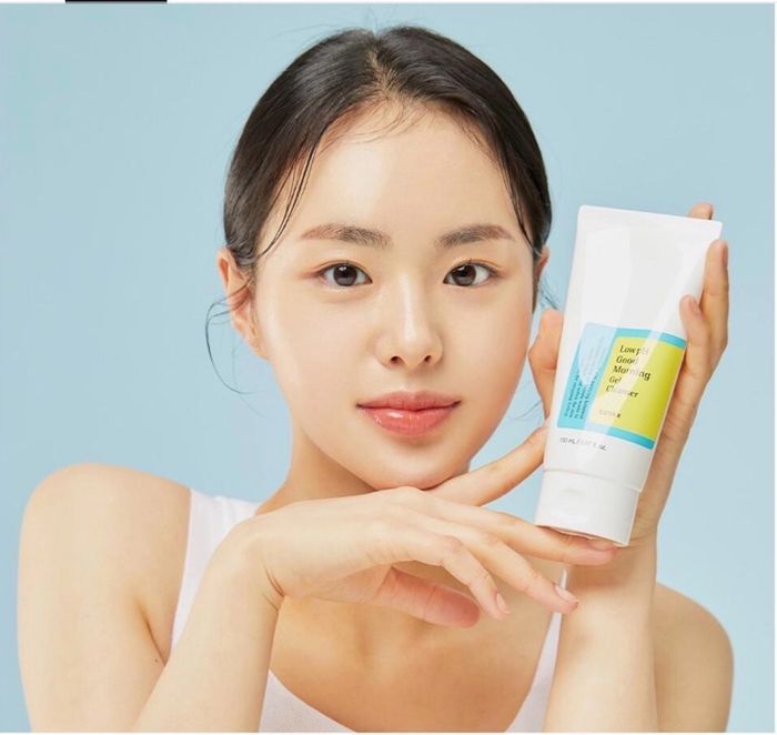 LOW PH GOOD MORNING GEL CLEANSER 