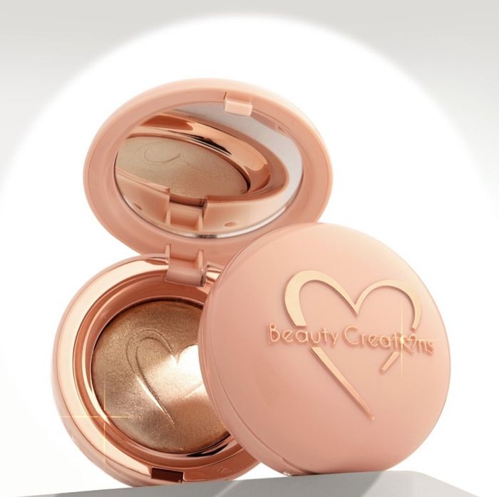 Beauty creations baked highlighter