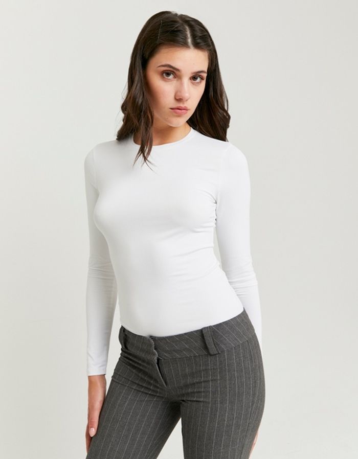 White Basic T‑shirt