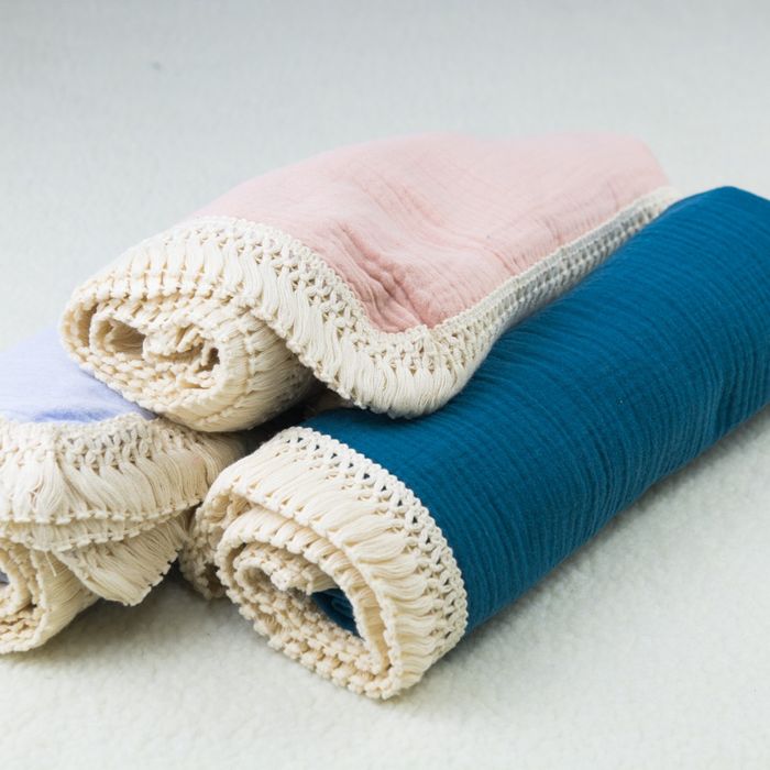 Муслин өлгий (цацагтай)