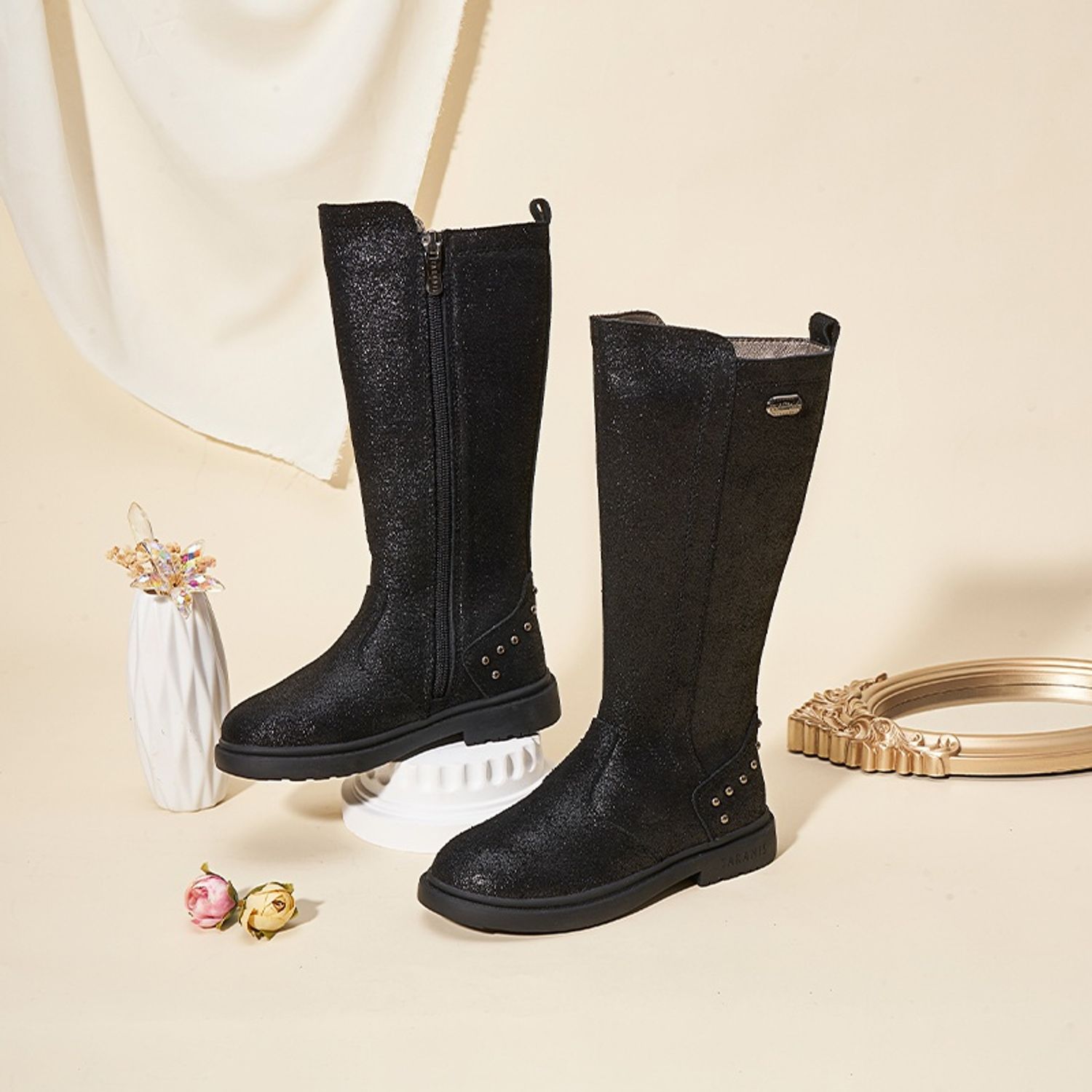 Түрүйтэй хавар намар гутал