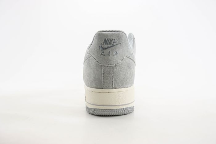 Nike Air Force 1 low Light Smoke Grey