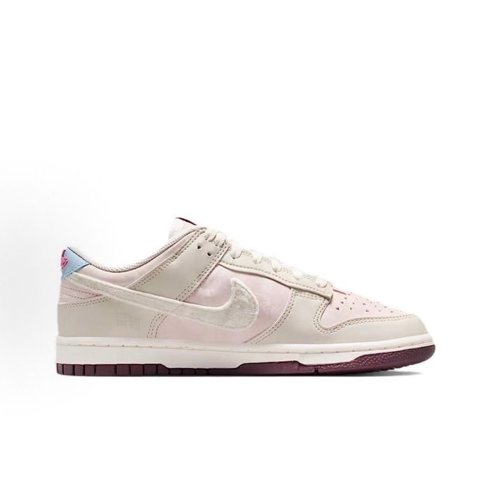 Nike Dunk Low ‘ Val/Day 2026’