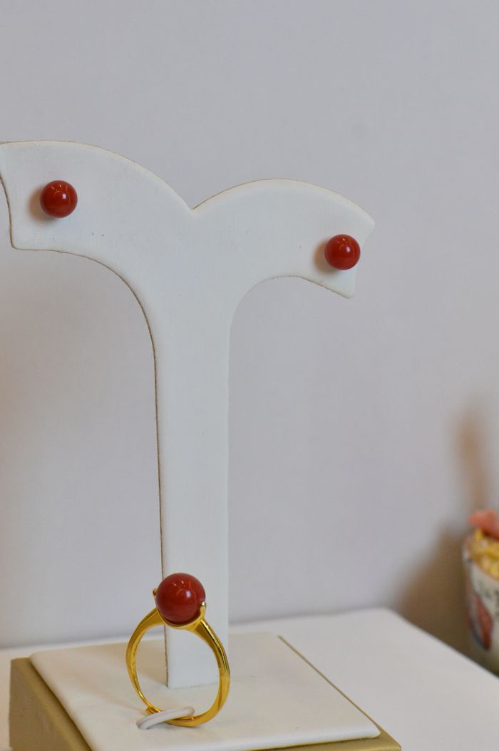 ака ээмэг бөгж